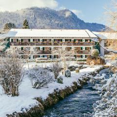 Spa & Resort Bachmair Weissach, LUXURY FAMILY RESORT