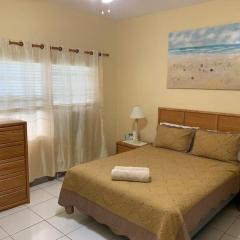 SUITE 2A, BLUE PAVILION - Steps to BEACH