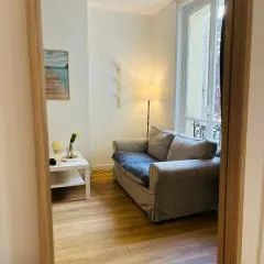 Cozy historic appartement near Exelmans in 16th District Paris