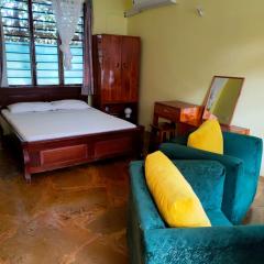 Sea Breeze Self Contained Rooms