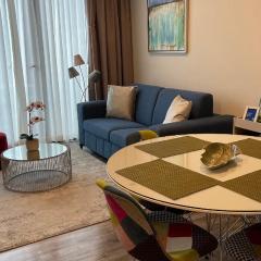 Cozy apartment with terrace, SJ Cosmopolitan Tower