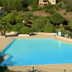 Appartement avec Jardin Privatif, Piscines, Activités Eté, Animaux Acceptés - 83380 Roquebrune-sur-Argens - FR-1-768-7