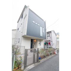 Yamate Line Otsuka three-story det ached villa