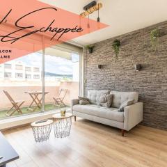 *L'Echappée* Balcon & Central