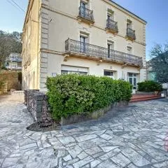 Charmant F2 tout équipé, proche centre-ville et Thermes, avec Wifi, animaux acceptés - FR-1-451-173