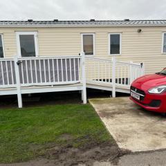 CW27 St Osyth Holiday Park with disability Ramp