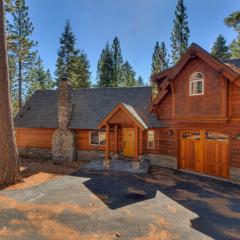 Knotty Pine- Updated Tahoe Cabin, Private Hot Tub, Wood Fireplace, Pet Friendly