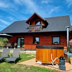 Zrubík pod Znievom (Log Cabin Zniev)