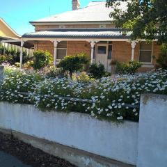 Book Keepers Cottage