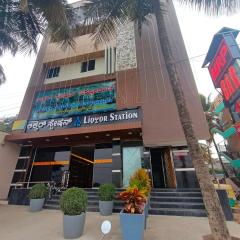 STAYMAKER Karanji Paradise - Next to Liquor station