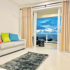 Joansa Luxury Beachfront Apartment