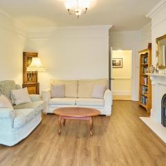 Host & Stay - Admiral's Rest