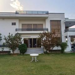 DHA 2 Villa, Near Giga Mall, Islamabad