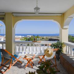 Skarmoutsos Holiday Home