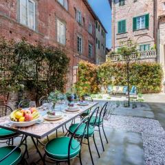 The Healing Garden, 4 bedrooms Villa inside the Walls