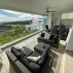 Superior apartment for golf, sea and nature lovers