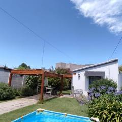 Cabaña a pasos del lago