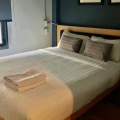 The Chatbox Silom Hostel
