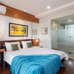 Stay with Felicia, retired. 60sqm 1BR apt
