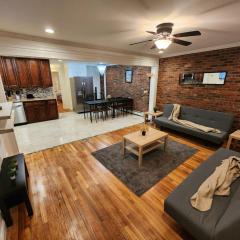 Stylish 3 bed, minutes to NYC!