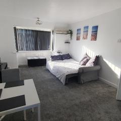 Seaside 2 bed flat sleeps 6