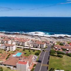 Ocean View for 6, Hermanus Beach Club