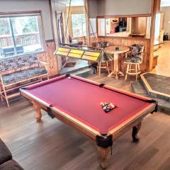 Hot Tub Pool Table Mountain Views Large Redwood Decks near Best Beaches Heavenly Ski Area and Casinos 9