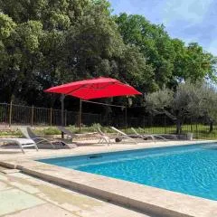 Maison de vacances à louer dans le Gard Provençal, semaine de 7 jours minimum, samedi au samedi, 10 personnes, Le Mas du Colombier