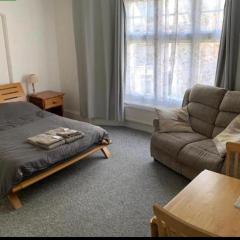 Studio Apartment Eastbourne Town Centre South Street