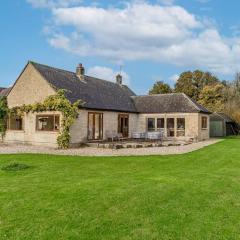 Charming 3BD Cotswolds Family Retreat