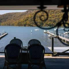 Private Jetty Kayaks Pets allow WoyWoy Bay