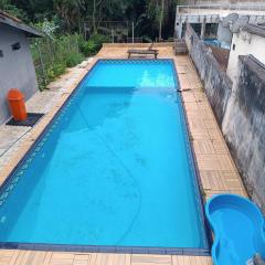 Casa com piscina e Bilhar
