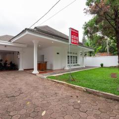 RedDoorz @ Kemang Dalam