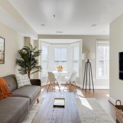 Dupont Circle 1br w wd nr metro nightlife WDC-743