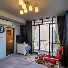 T Home Balcony Homestay