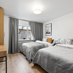 Lokastígur Charming and Inviting Apartment