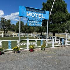 Maverick Motel