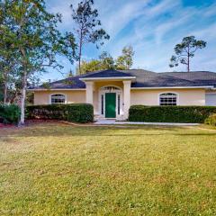 Spacious home with enclosed pool, open layout, washer/dryer, internet, & AC