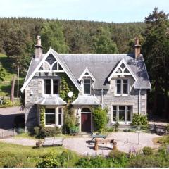 Ardchoile, Cairngorms - Escape Cottages Scotland