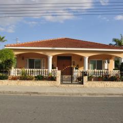 Stylish Spacious 3 BD Villa