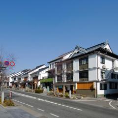 中央館　清水屋旅館