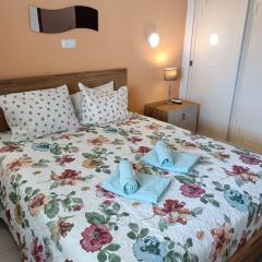 Praia da Rocha Balcony by Homing