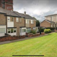 Lovely 3-Bed House in Bolton Greater Manchester