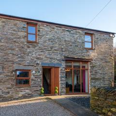 Farm Cottage - Kirkby-In-Furness, ideal for the Central Lake District