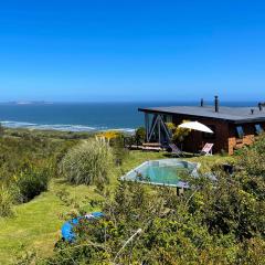 Increíble casa con vista a la Bahía de Puerto Godoy, Maullin.