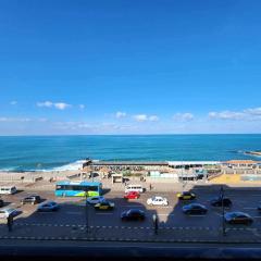 Amazing Sea View 2 bedroom apartment