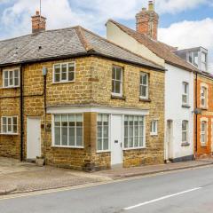 2 Bed in Crewkerne 88437