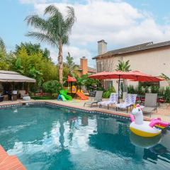 4BR, Heated Pool & SPA, Mini Golf ,Kids Playhouse,Fire PIt