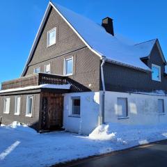 Holiday home near the ski lift