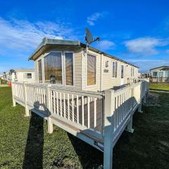 Lovely Caravan With Spacious Decking At North Denes In Suffolk, Ref 40134nd